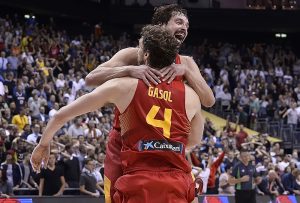 Sergio Rodríguez clasifica a una España que gana por la mínima a Alemania (76-77)