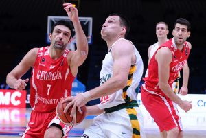 Jonas Maciulis se viste de MVP para remontar a una Georgia guerrera (85-81)