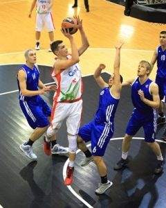 NIJT de Roma: Max Salash conduce al Cajasol hacía la final. Stella Azzurra, rival a batir