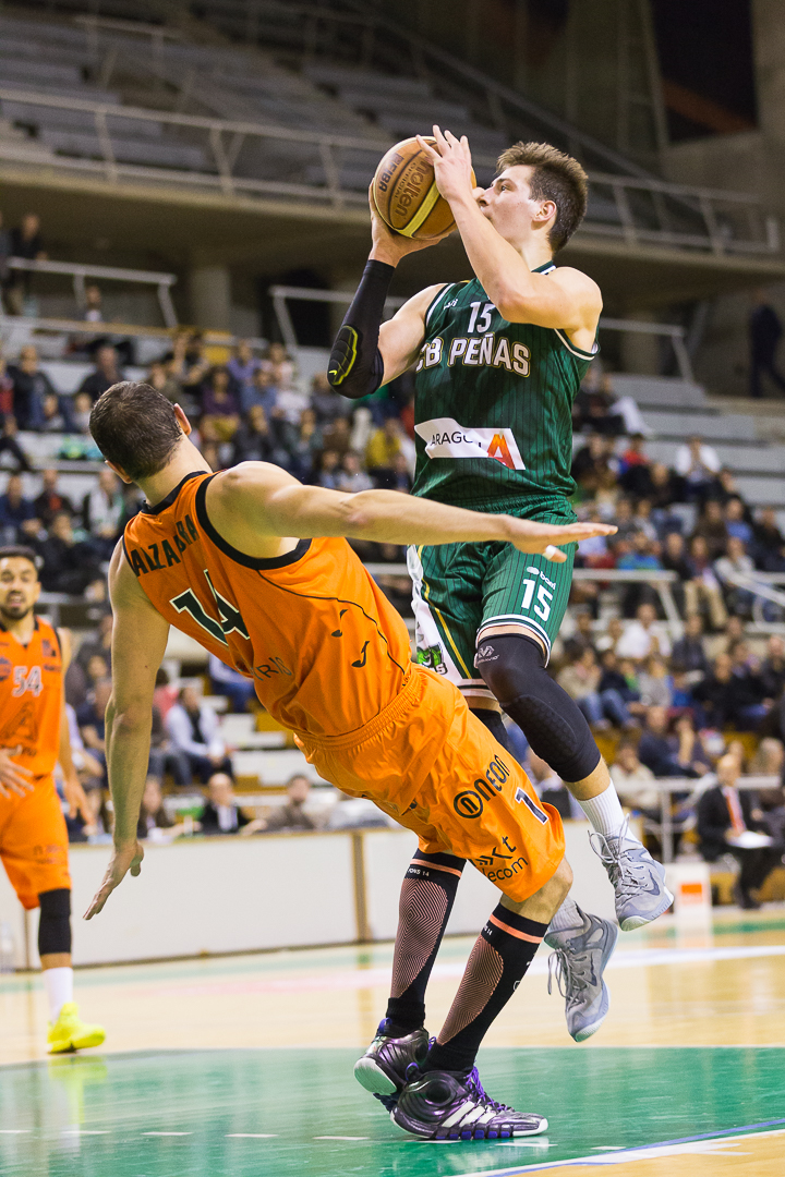 Lleida sigue sin alegrías. Melilla cae en El Plantío y cede el liderato al Palencia