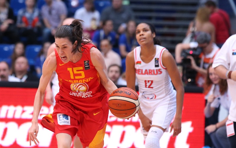 Anna Cruz se une a la comunidad del anillo