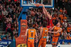 Shawn James cambia Bilbao por Olympiacos; Begic, su sustituto como MIB