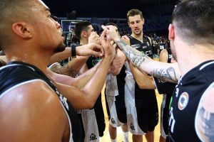 Chris Goulding y Daniel Kickert, líderes invictos en Australia