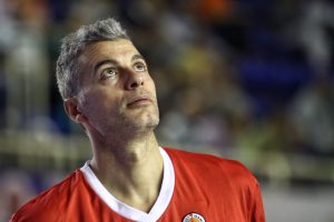 Román Montañez anuncia su retirada