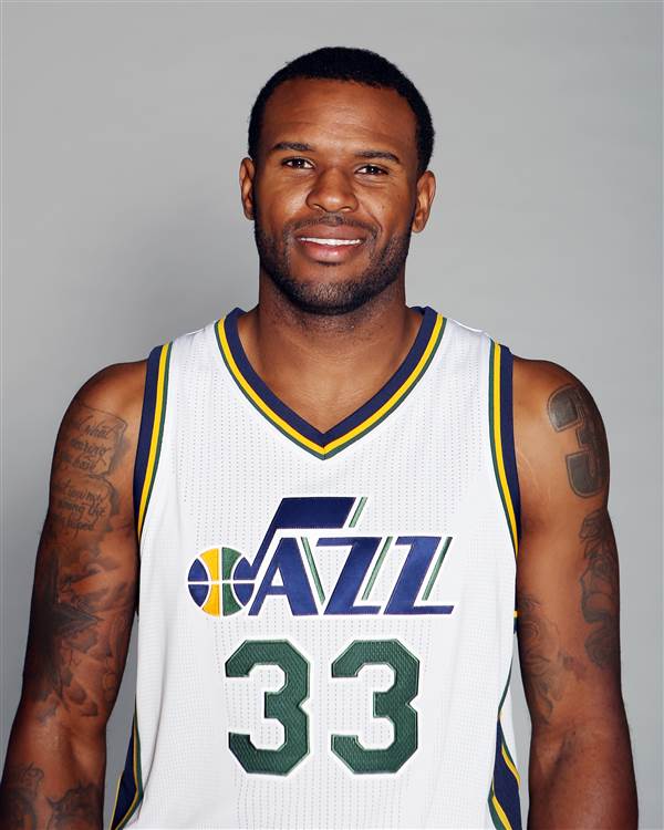 La NBA sanciona con un partido a Trevor Booker tras su altercado con Hibbert