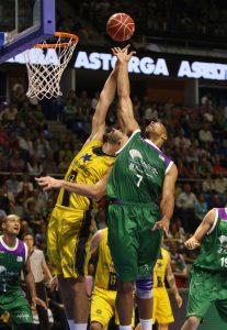 Xavi Rey se despide de Tenerife para tomar rumbo a Movistar Estudiantes