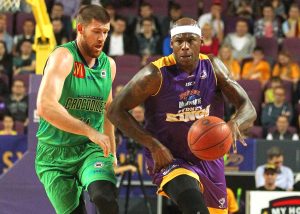 Australia: Nathan Jawai y Chris Goulding brillan, debuta Al Harrington y Melbourne líder