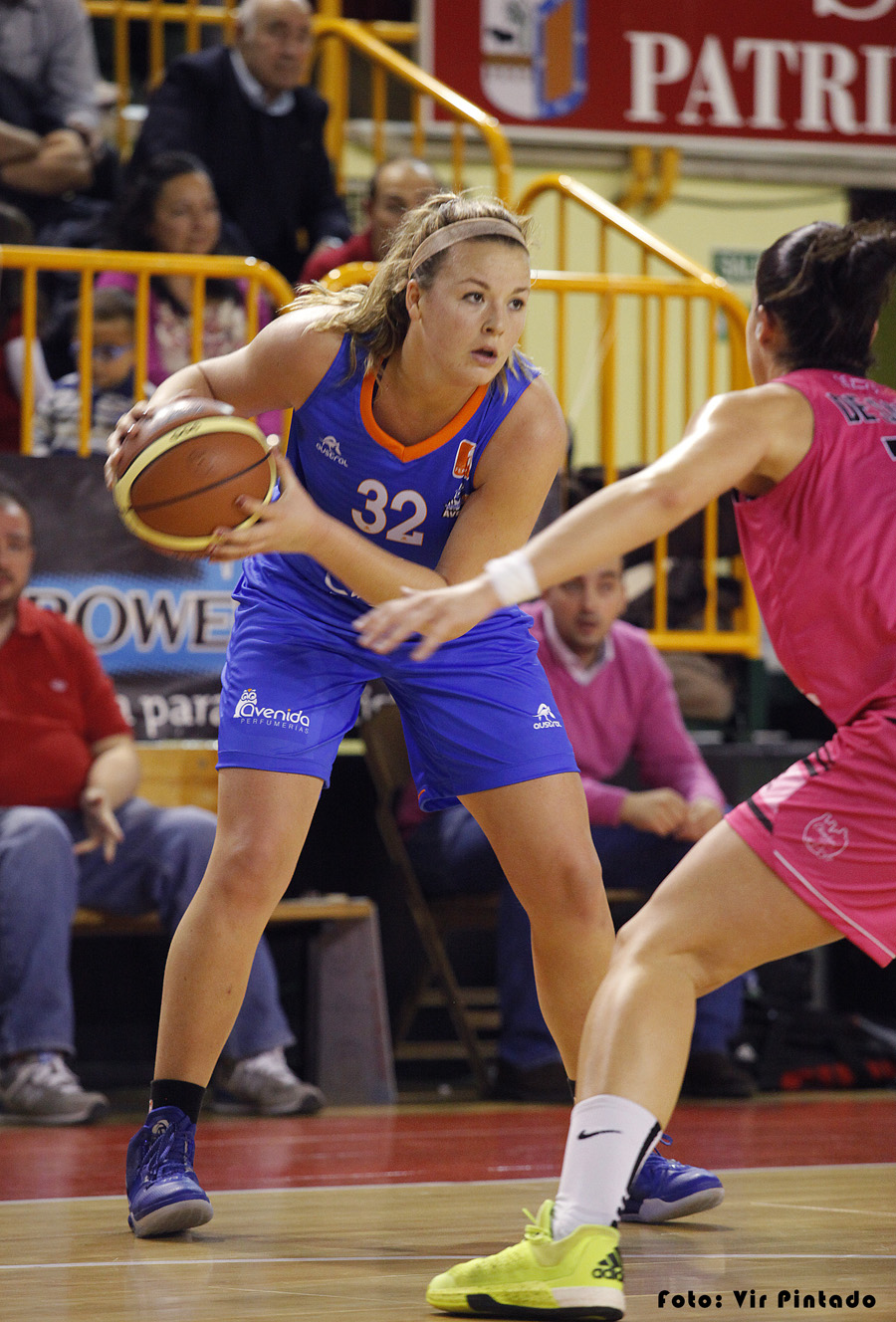 El trío de cabeza no afloja; remontada espectacular de Mann-Filter; Caldwell, MVP