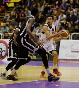 Lucentum cae en Pucela y Ávila se asegura jugar la Copa LEB Plata