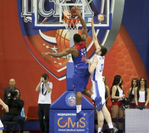 VTB: CSKA ya es líder; Claver y Colom, a ritmo de doble doble; Caner-Medley, MVP