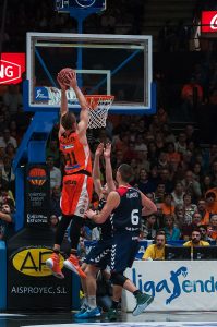 Hamilton y Pedro Martínez reinan en noviembre; Campazzo explota y liderazgo de Causeur