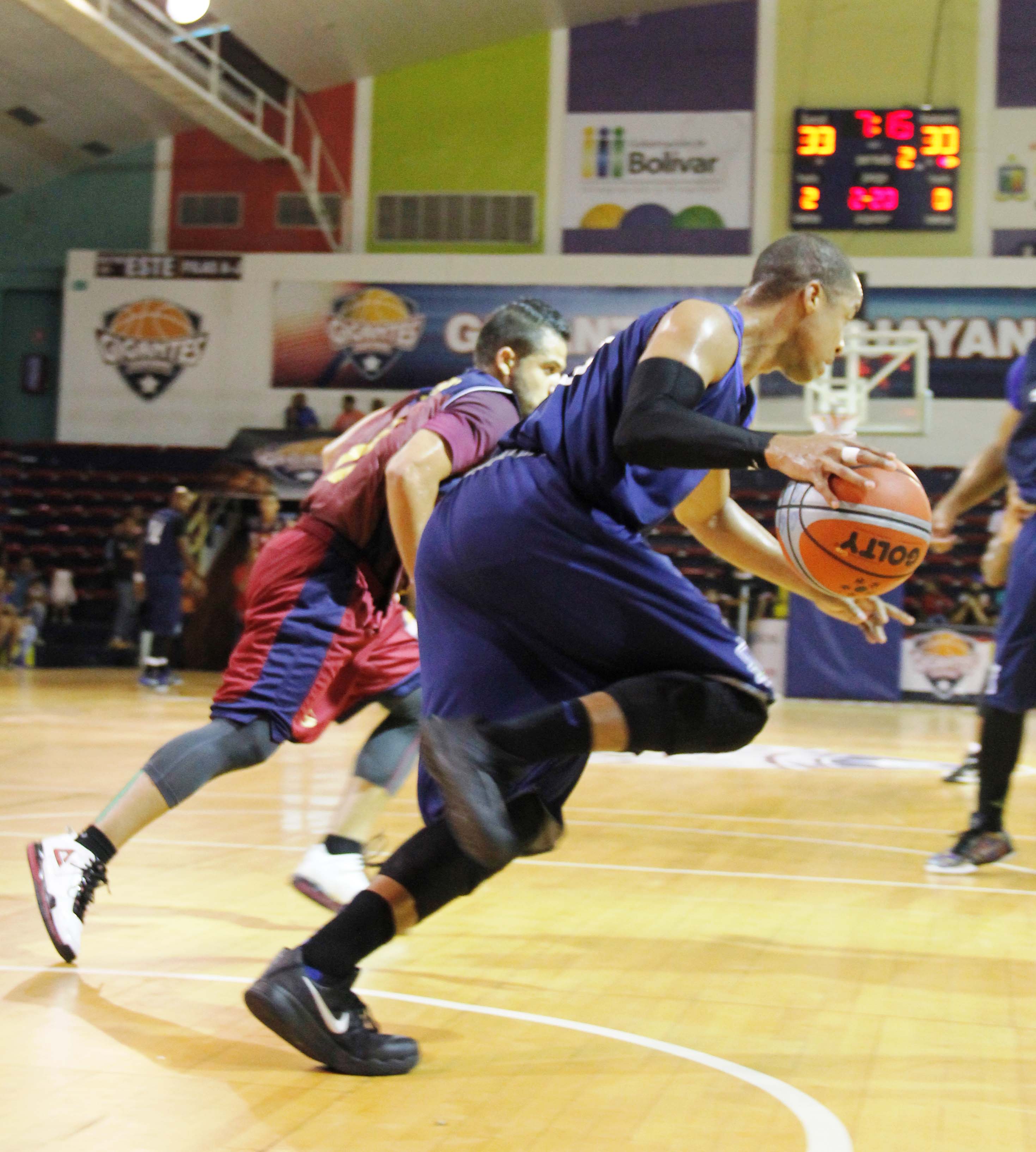 Sergio Valdeolmillos debuta en Marinos de Anzoátegui con triunfo y buzzer-beater