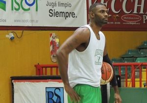 Latinoamérica: Debuta Pete Mickeal, Eloy Vargas a Uruguay y arranca la final de la LSB