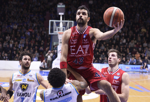 Resumen Lega J13 y J14: Milano y Reggio Emilia, líderes; Cremona corta su racha