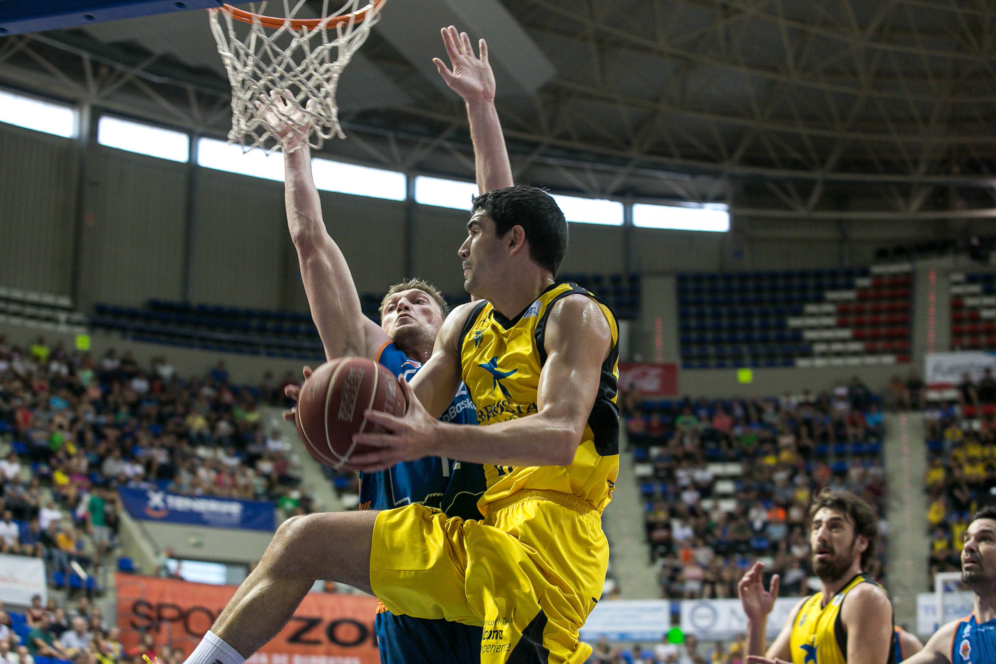 Saúl Blanco, de baja todo el mes de enero por molestias en la rodilla