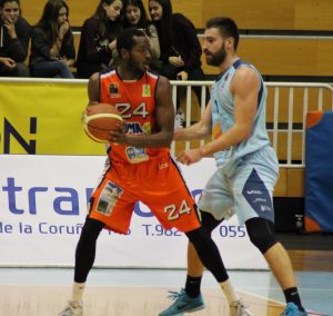 Coruña se lleva el derbi del Pazo y hurga en la llaga breoganista