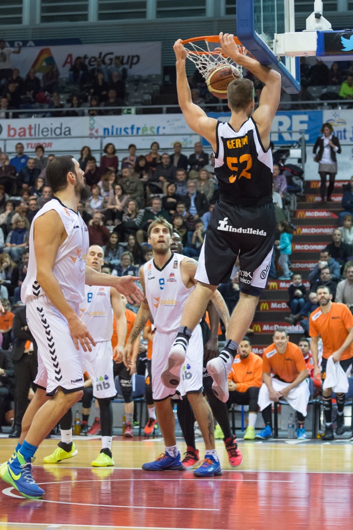 Lleida, con Gerun omnipresente, triunfa tras dos prórrogas. Palencia y Melilla no fallan
