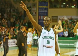 Nobel Boungou-Colo lidera la osadía gala y humaniza a Valencia Basket (72-92)
