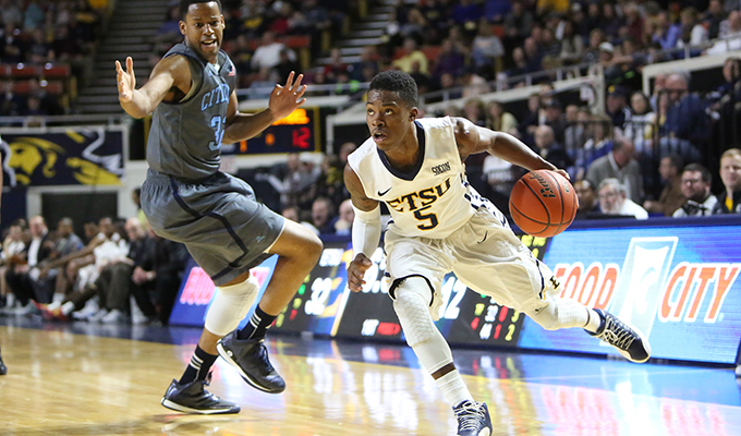 Jalen Riley, un combo anotador que llega al Ourense Provincia Termal