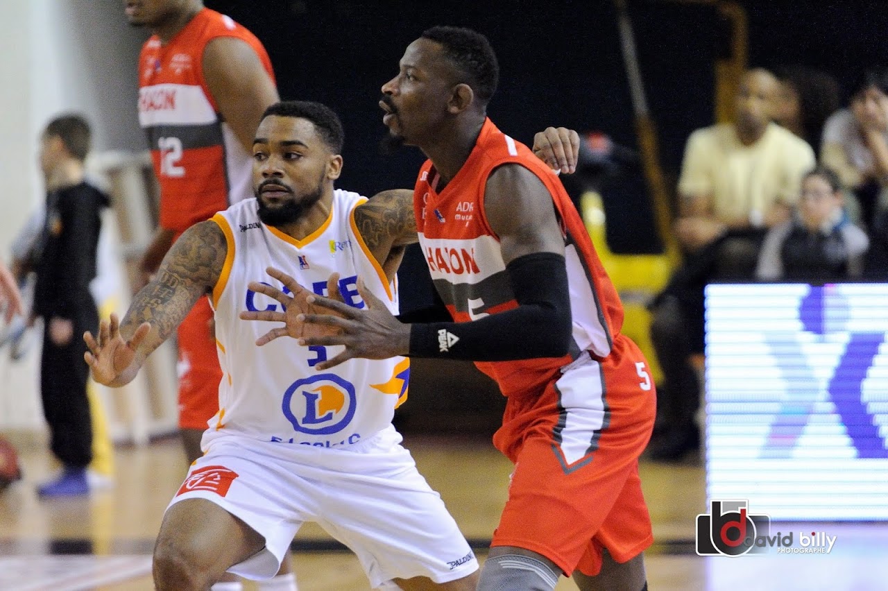 Pro A (J20) – Cuatro líderes, exhibiciones triplistas; bajón del ASVEL; Thompson, MVP