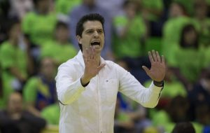 Javier Llorente seguirá al frente de Marín Peixegalego tras el ascenso a LEB Oro