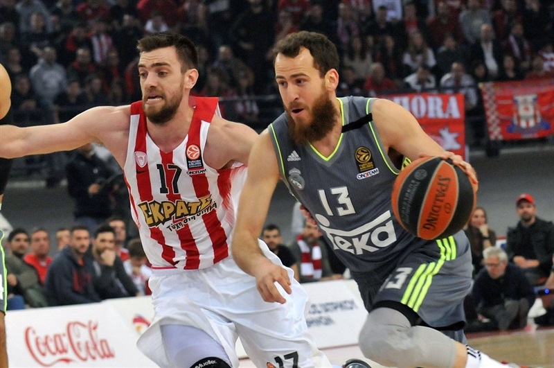 Mantzaris y Printezis remontan el average a un Real Madrid que ya no depende de sí mismo