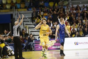 Kyle Kuric recibe el alta y lanza un mensaje: “Volveré en enero”