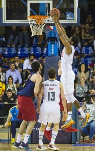 Y al fin apareció Trey Thompkins