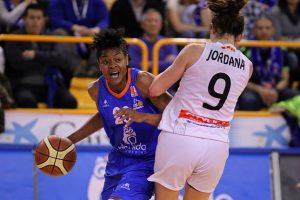 Perfumerías remonta ‘in extremis’ para evitar la sorpresa