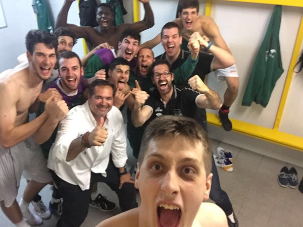 Clínicas jugará Playoff. Xuven, salvado sobre la bocina. Levesque, MVP