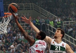 Adams y James llevan al Laboral Kutxa a la gloria en Atenas (75-84)