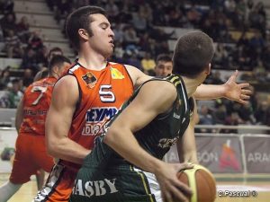 Ben Stelzer, artillero de la LEB Oro, sigue en Basquet Coruña