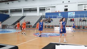 CE Jun Fem (1/8) – Definidos los cuartos; brutal remontada del Loiola; Cáceres, MVP (40v)