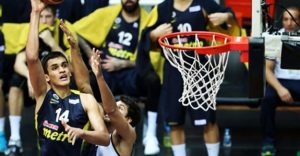 La complicada salida de Dorsey; el “affaire Yurtseven” y JR Bremer, MVP