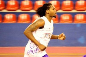 Ike Okoye, del campeón de la LEB Oro a la segunda división de Uruguay