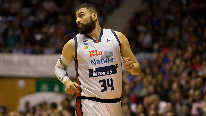 Kostas Vasileiadis no repetirá con Obradoiro: firma con el AEK de Atenas