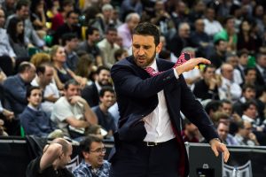 Ibon Navarro sobre la locura turca: “No es un partido de baloncesto”