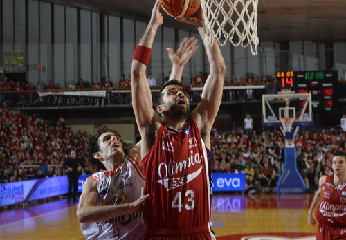 Simon, Sanders y Gentile dan el título de la Lega a EA7 ante Reggio Emilia (4-2)