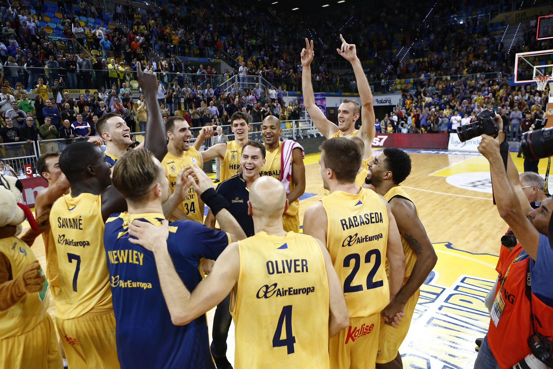 Un jeque apuesta por el baloncesto y por el Herbalife Gran Canaria