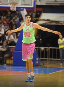 Así juega Danilo Nikolic, la perla del Mega Leks en el radar de Bilbao