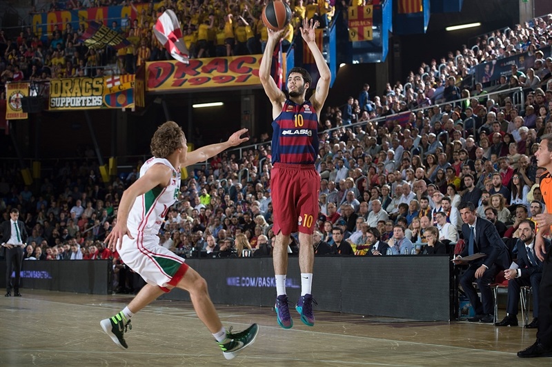 El Barça se anima de la mano de un genial Abrines y podrá decidir el jueves en el Palau