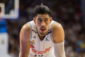 Fin al culebrón: Gustavo Ayón renueva con el Real Madrid hasta 2019