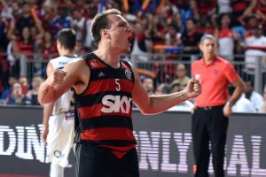 Rafa Luz manda y dirige a Flamengo y Jeleel Akindele y Durand Scott adelantan a Vaqueros