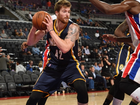 Shayne Whittington cierra el juego interior de un ilusionante Río Natura Monbus