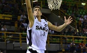 Adam Pechacek, nueva pieza interior de Río Natura Monbus. Triguero, a Sevilla