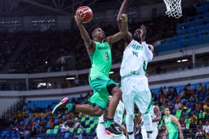 Brasil se agarra a la vida ante Nigeria (69-86) y obliga a España a ganar