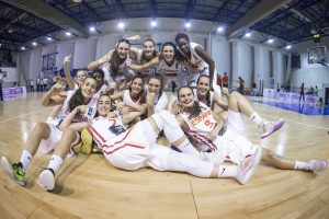 #U16F Contra viento y marea: España luchará por el oro ante Alemania (57-49)