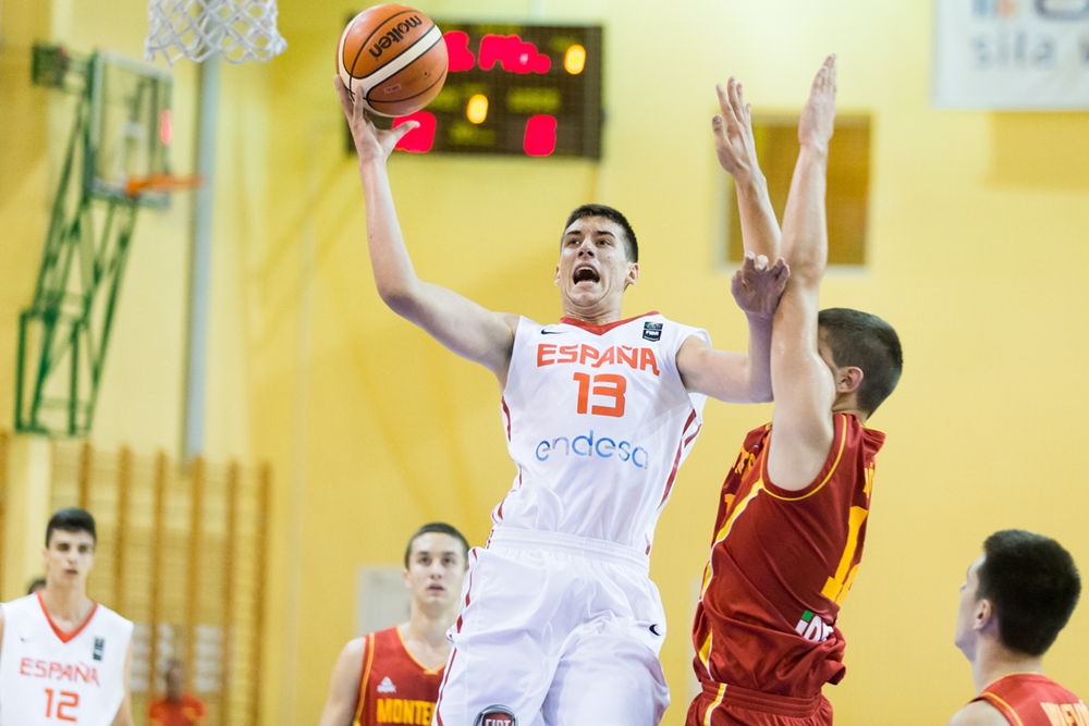 #U16M: España decide contra Montenegro en el tercer cuarto y pasa a semifinales (55-75)