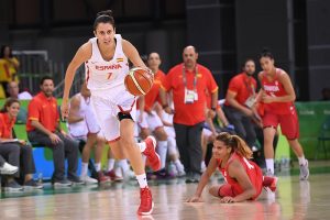 España sobrevive a la dureza de Canadá, termina 2ª y se enfrentará a Turquía (73-60)