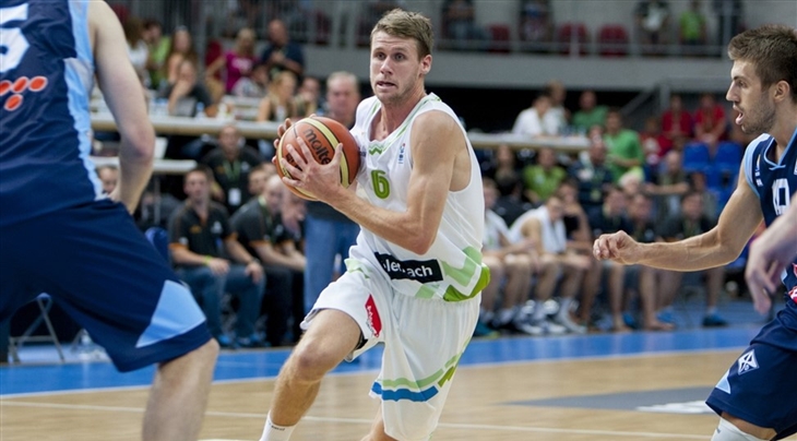Luka Lapornik, primera incorporación para Divina Seguros Joventut